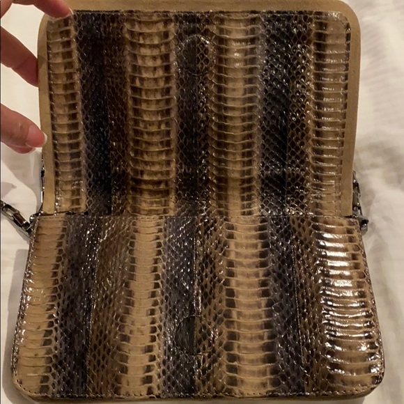 PIERRE HARDY PYTHON ALPHA SAC CLUTCH/C OVER - Picture 6 of 14